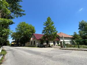The building in which Az apartmant is located