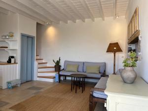 Posezení v ubytování A Patmos premium house in Chora
