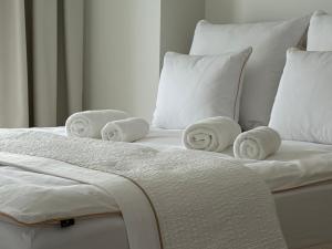Postel nebo postele na pokoji v ubytování GOLD Apartment - Lotnisko Pyrzowice-Katowice