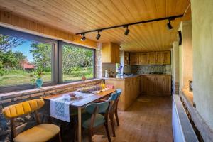 Kuchyň nebo kuchyňský kout v ubytování Bodbe Shinn