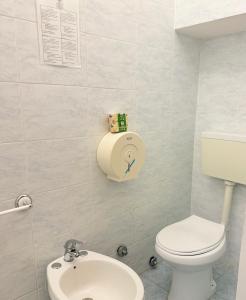 Bagno di Hotel Archimede Ortigia