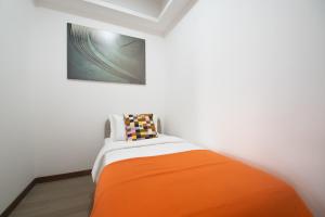 Postel nebo postele na pokoji v ubytování Core Residence TRX by Avery at KLCC #Located in TRX #5 mins to Pavilion &Bukit Bintang #Rooftop Infinity Pool #Free Parking #中英文房东