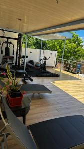 Fitness centrum a/nebo fitness zařízení v ubytování Grande Maldives Inn