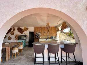 Kuchyňa alebo kuchynka v ubytovaní Casa Con Vista -Luxury villa in Moraira