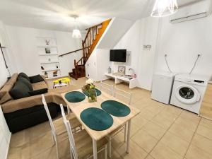 A seating area at traditional suburbs maisonette