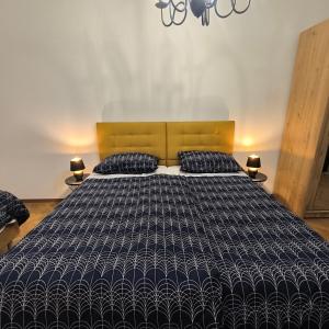 Postel nebo postele na pokoji v ubytování Apartments Aurora + 18 fotografií