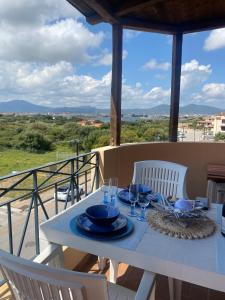 Balkón nebo terasa v ubytování Moys apartment sea view olbia