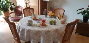 Jídlo v bed and breakfast nebo okolí