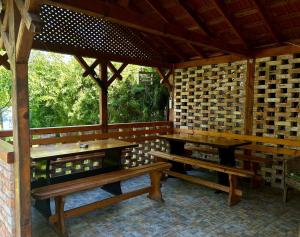 ヴァマ・ヴェケにあるCasa Porumbelul Vama Vecheのギャラリーの写真