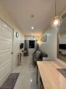 Μια τηλεόραση ή/και κέντρο ψυχαγωγίας στο Cebu HomeStay Midpoint