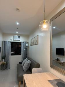 Μια τηλεόραση ή/και κέντρο ψυχαγωγίας στο Cebu HomeStay Midpoint