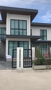 Budova, kde se vila nachází