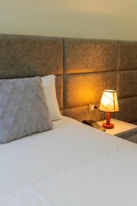 Alko Hotel Shkoder客房内的一张或多张床位