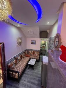 Χώρος καθιστικού στο Bedroom 2 beds