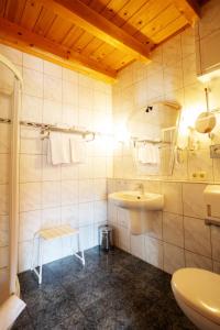 Ein Badezimmer in der Unterkunft Hotel Antoniushütte