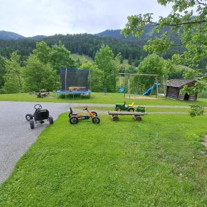 Příroda nedaleko apartmánu + 67 fotografií