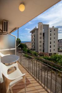 Uma varanda ou terraço em Apartmani Becici