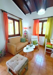Posezení v ubytování Elia House