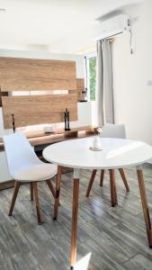 O zonă de relaxare la Hermoso departamento impecable