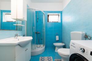 Koupelna v ubytování Apartments Snjezana by El-Pi Tours