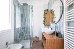 Un baño de Saint Charles