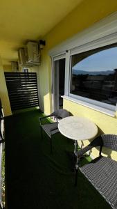 Un lugar para sentarse en Apartmani Mamić