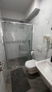 Un baño de Apartmani Mamić