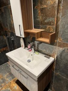 Foto dalla galleria di Mountain Majesty a Radesh