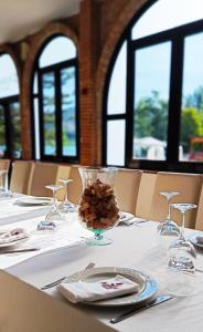 Restaurace v ubytování Avernum Relais Hotel e Ristorante