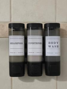 Fotografie z fotogalerie ubytování Private Tropical MIL Suite by Busch Gardens & USF v destinaci Tampa