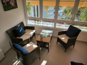 Posedenie v ubytovaní family apartment near of beach