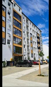 Budova, kde se apartmán nachází + 20 fotografií