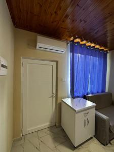 Φωτογραφία από το άλμπουμ του Holiday Home σε Polisi i Vogël