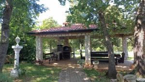Galeriebild der Unterkunft Apartments and Rooms Villa Chiara in Krnica