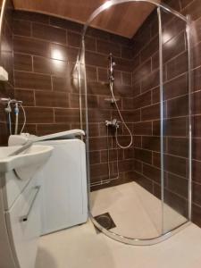 Ένα μπάνιο στο Cozy Guesthouse Ollinmäki +29 φωτογραφίες
