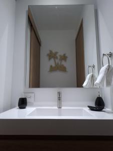 Salle de bains dans l'établissement Baia Kristal - Vacaciones Cartagena Colombia
