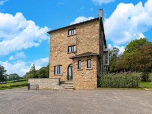 Gallery image of Grand Villa with Bubble Bath, cleaning included in Ferrières +32 photos