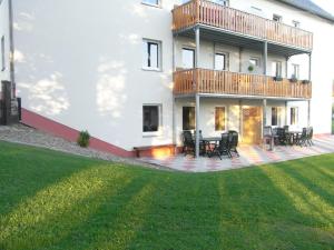 Ảnh trong thư viện ảnh của Home in Burg Reuland with Sauna, Terrace, cleaning included ở Burg-Reuland