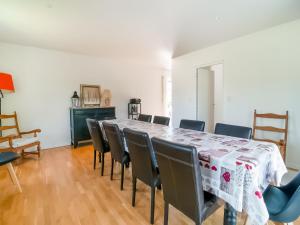 Gallery image of Holiday Home in Treignes for 9 Person, cleaning included in Treignes