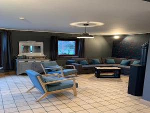 Gambar di galeri bagi Elegant Family Stay, Wallonia, cleaning included di Bertrix +34 gambar