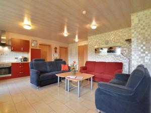 Gallery image of Apartment in Burg Reuland with forest, cleaning included in Burg-Reuland +32 photos