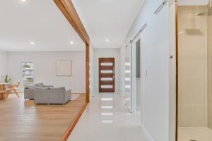 Gambar di galeri bagi The Sailfish Suite - Beachside Granny Flat by uHoliday di Kingscliff
