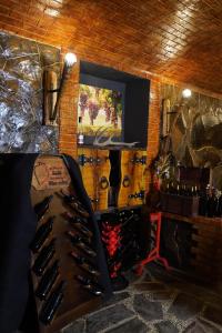 Fotografie z fotogalerie ubytování Hotel Hobbiton near Vardzia Caves v destinaci T'mogvi