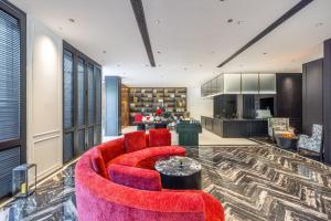 Χώρος καθιστικού στο G Mansion Hotel