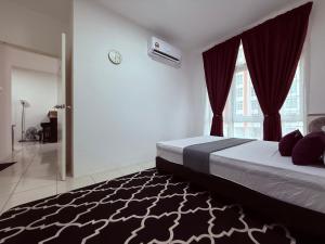 Postel nebo postele na pokoji v ubytování Private Room Ipoh Centre - Stay with host
