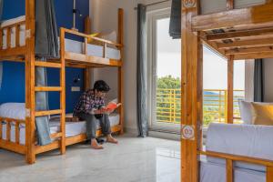 Postel nebo postele na pokoji v ubytování The Social Stays Bir formerly ArtBuzz