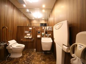 Koupelna v ubytování APA Hotel Shimbashi Onarimon
