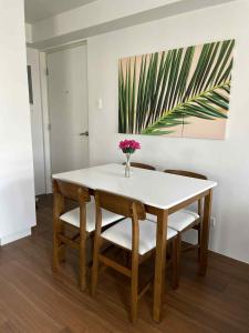 Fotografie z fotogalerie ubytování Studio Apartment with Balcony at East Residences Ortigas v destinaci Manila