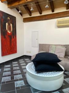 A seating area at Civico 18 B&B Még 2 kép