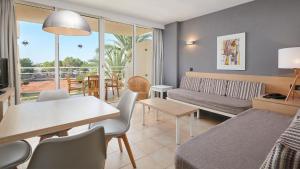 A seating area at Protur Floriana Resort 3* SUP